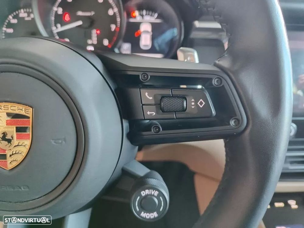 Porsche Macan T - 28
