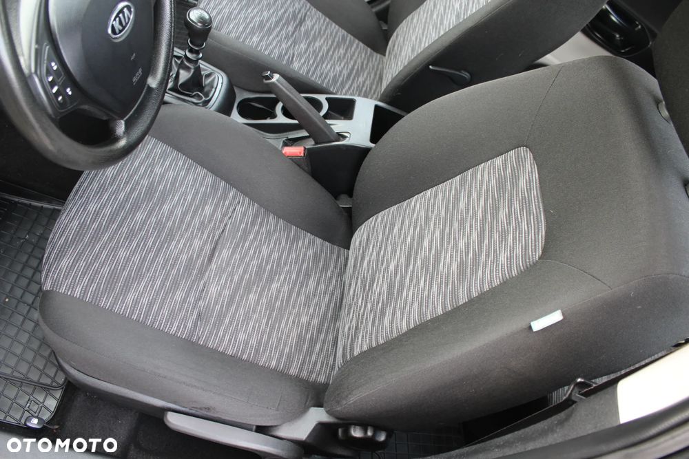 Kia Ceed 1.4 CVVT LX - 15