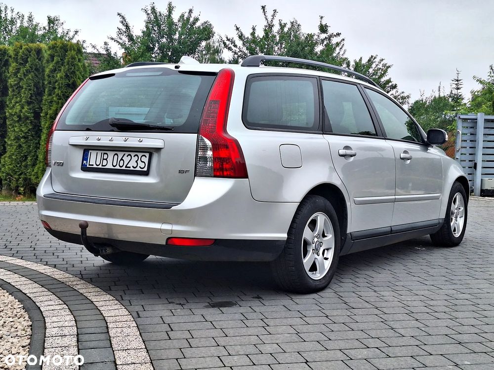 Volvo V50 1.8 Momentum - 7