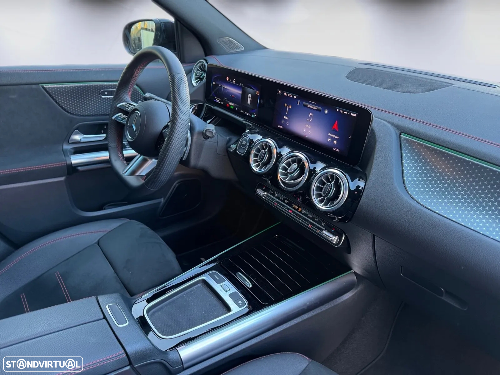 Mercedes-Benz EQA 250+ AMG Line - 10