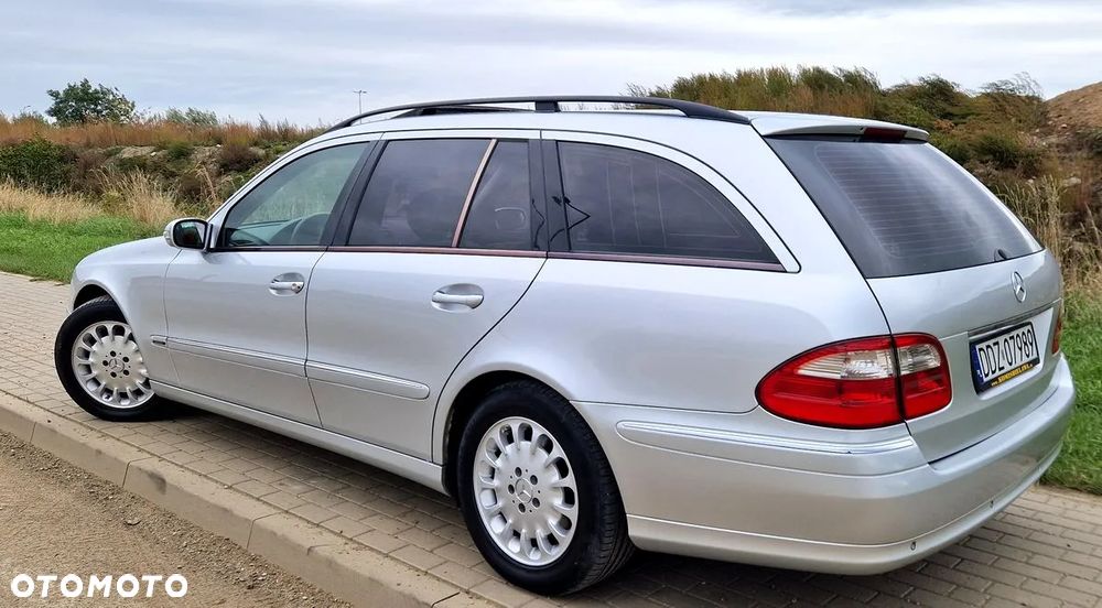 Mercedes-Benz Klasa E 220 T CDI Automatik Elegance - 2