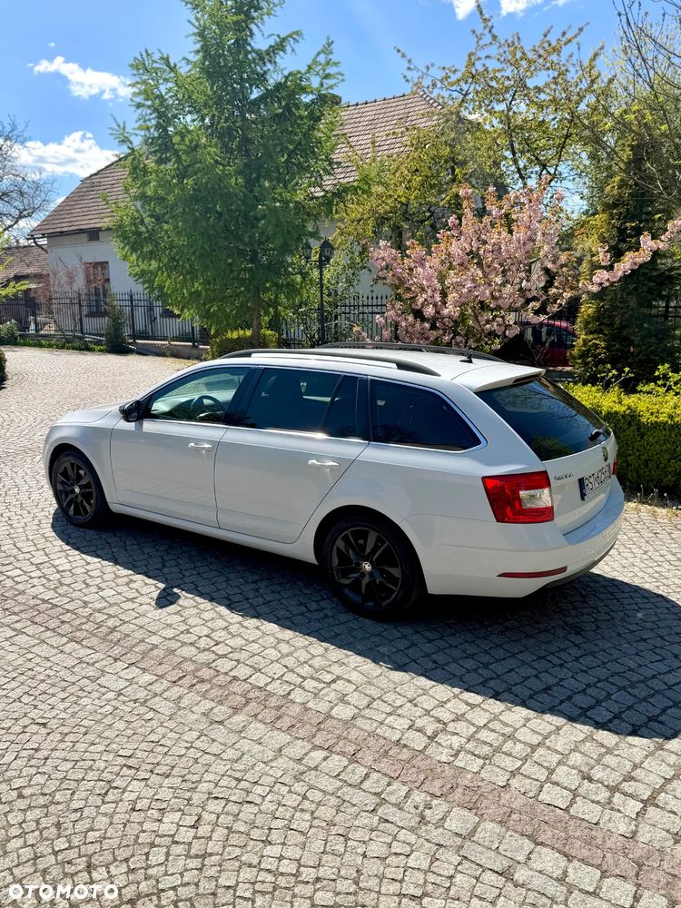 Skoda Octavia 2.0 TDI Style DSG - 12