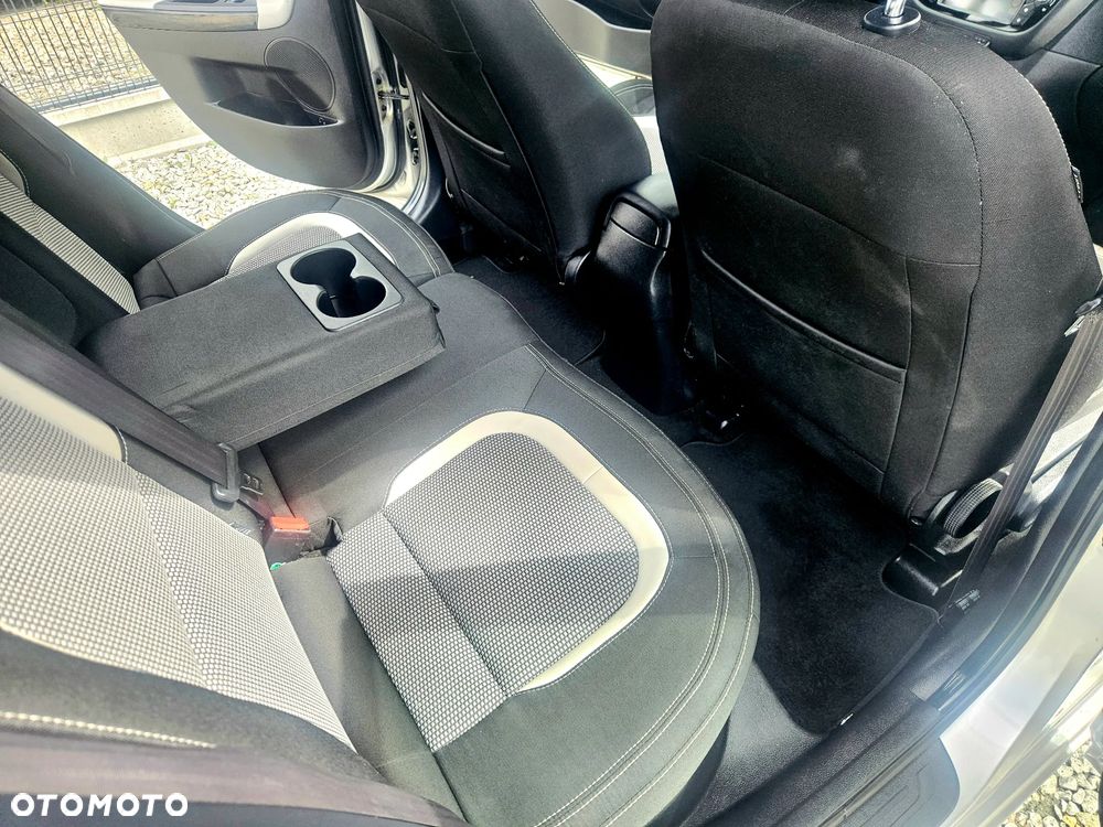 Kia Ceed 1.6 CRDi 128 Spirit - 22