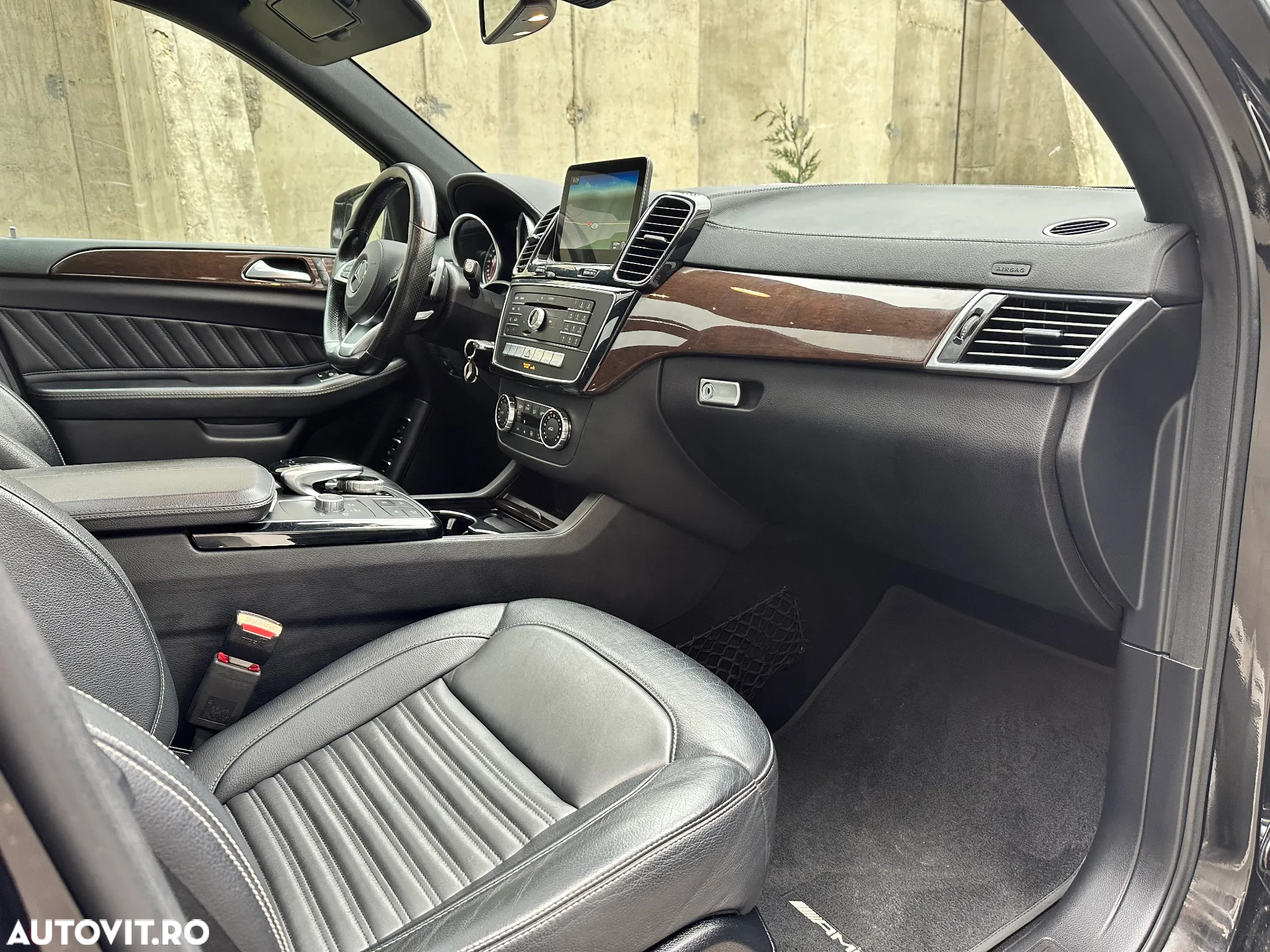 Mercedes-Benz GLS 350 d 4Matic 9G-TRONIC AMG Line - 22