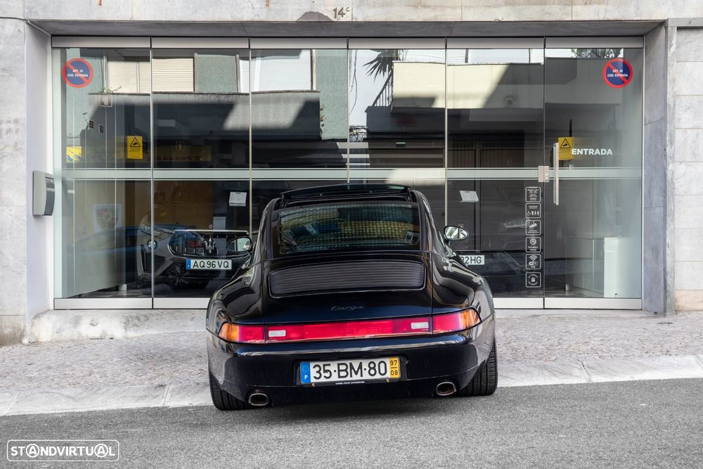 Porsche 911 (993) Targa 3.6 - 35