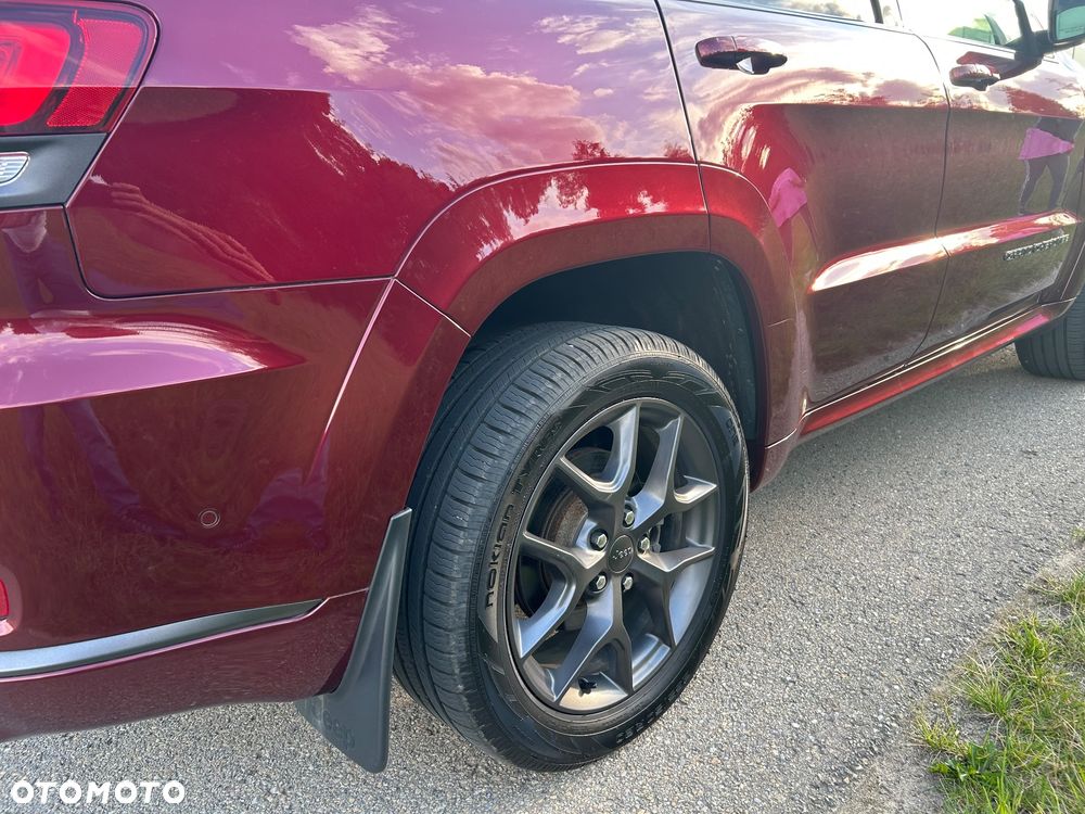 Jeep Grand Cherokee - 10