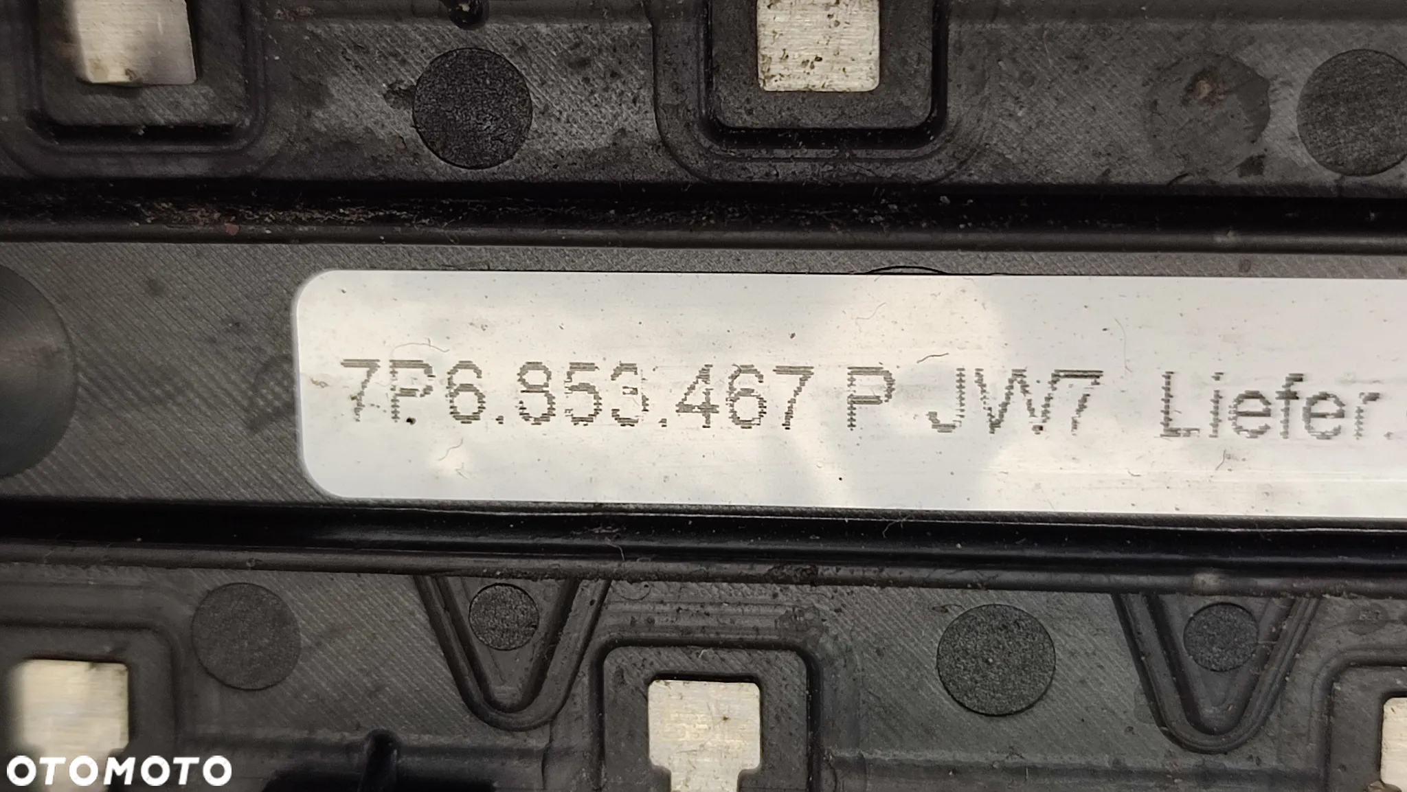 VW TOUAREG 7P 10-18R LISTWY NAKLADKI EXCLUSIVE OZDOBNE PROGOWE R-LINE KOMPLET 7P6853468 - 5