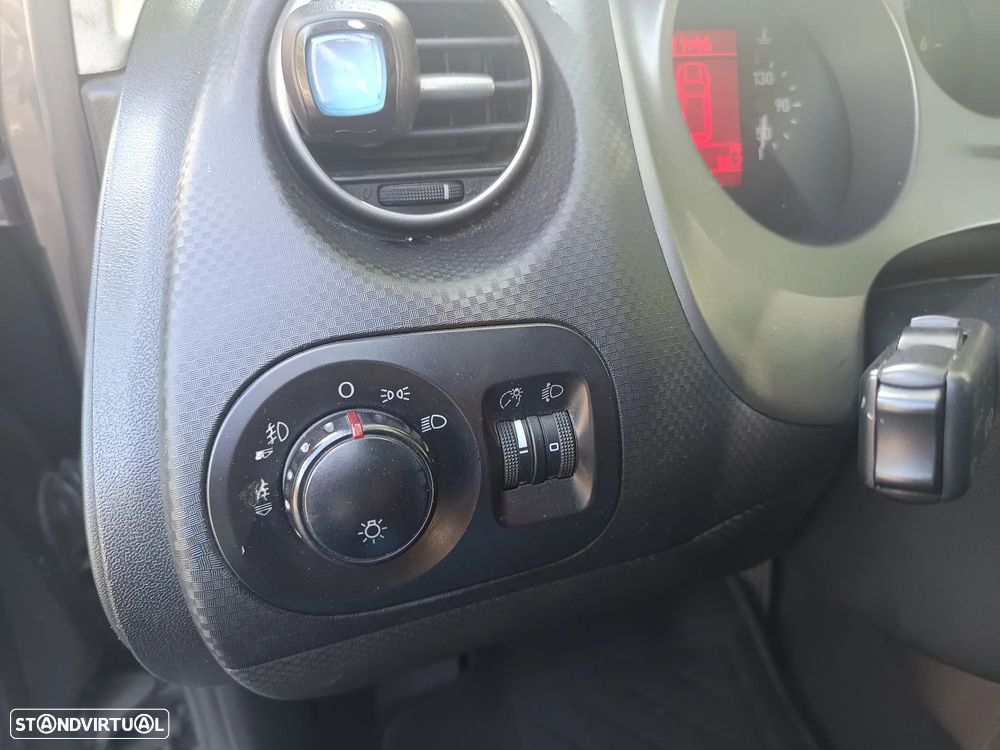 SEAT Altea 2.0 TDI 16V Sport Up DSG - 26