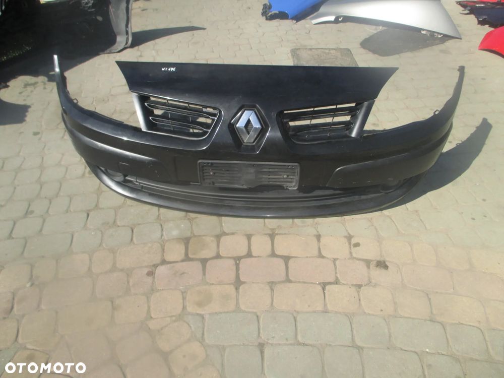 Zderzak Renault Scenic II NV676 LIFT - 1