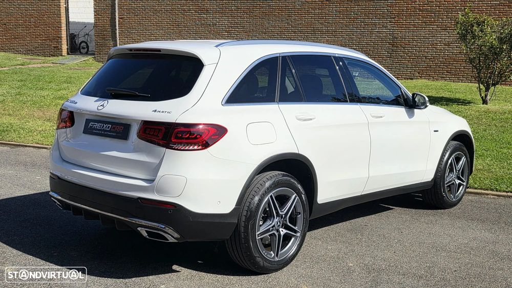 Mercedes-Benz GLC 300 de 4Matic 9G-TRONIC AMG Line - 5