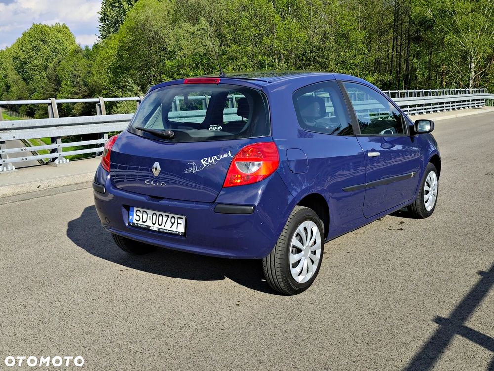 Renault Clio 1.2 16V Rip Curl - 4