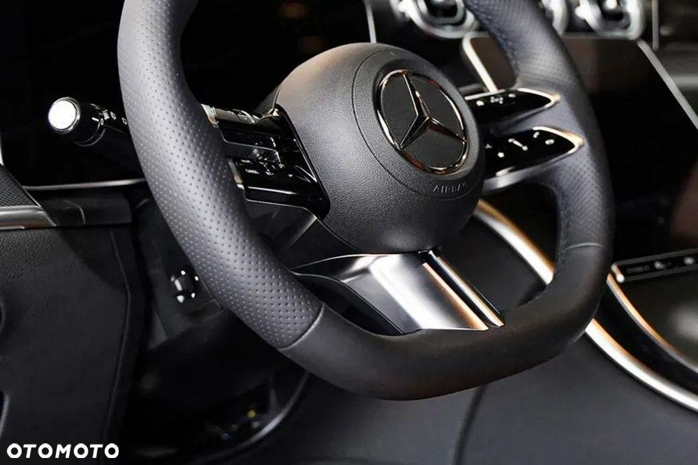 Mercedes-Benz GLC - 7