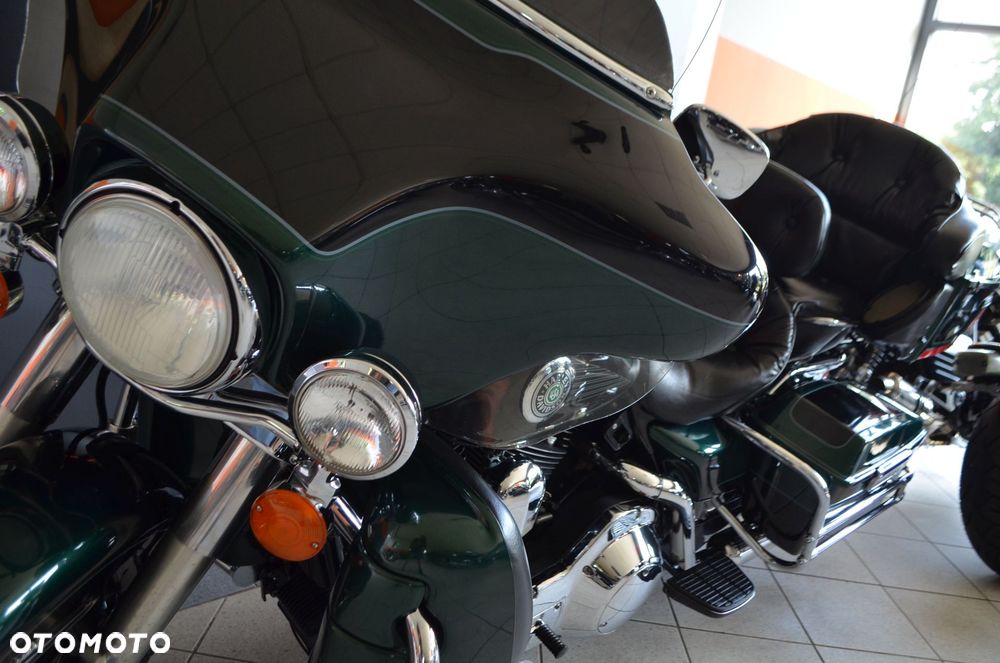 Harley-Davidson FLHT Electra Glide Standard - 31