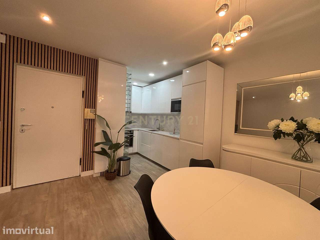 Apartamento T1 na Praça Marquês de Pombal, Lisboa - Oportunidade Única - Grande imagem: 5/27