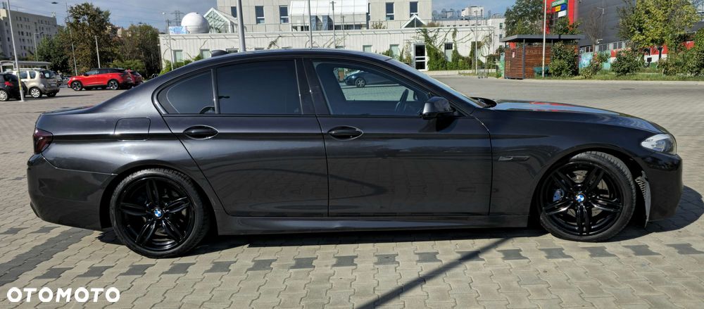 BMW Seria 5 535i xDrive - 31