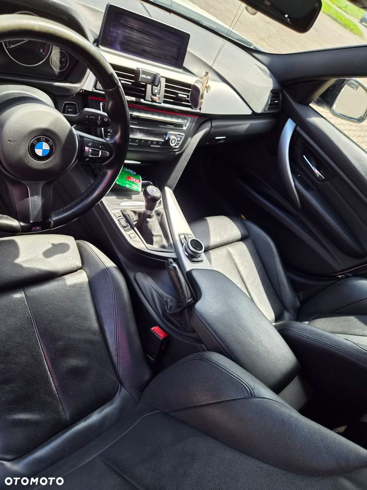BMW Seria 3 - 27