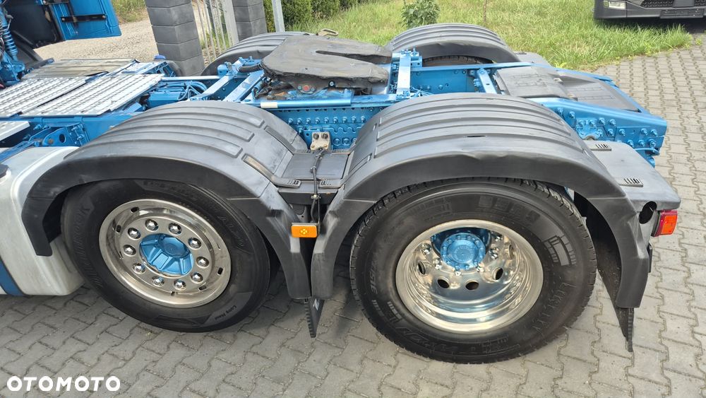 Volvo FH540 6x2/4 Pusher - 24