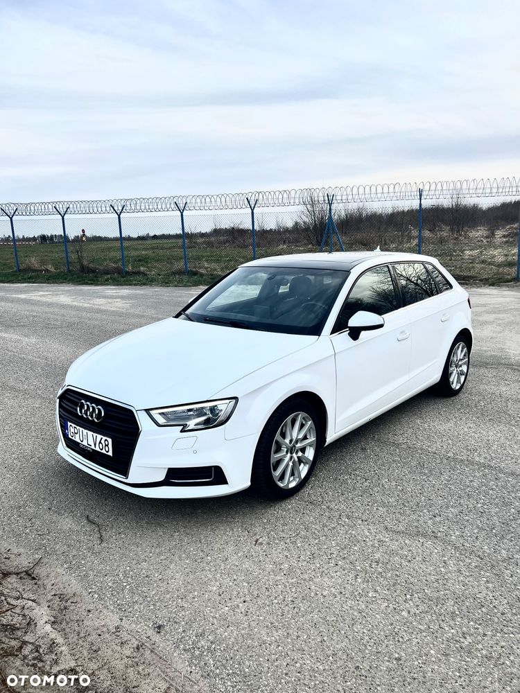 Audi A3 Sportback - 3