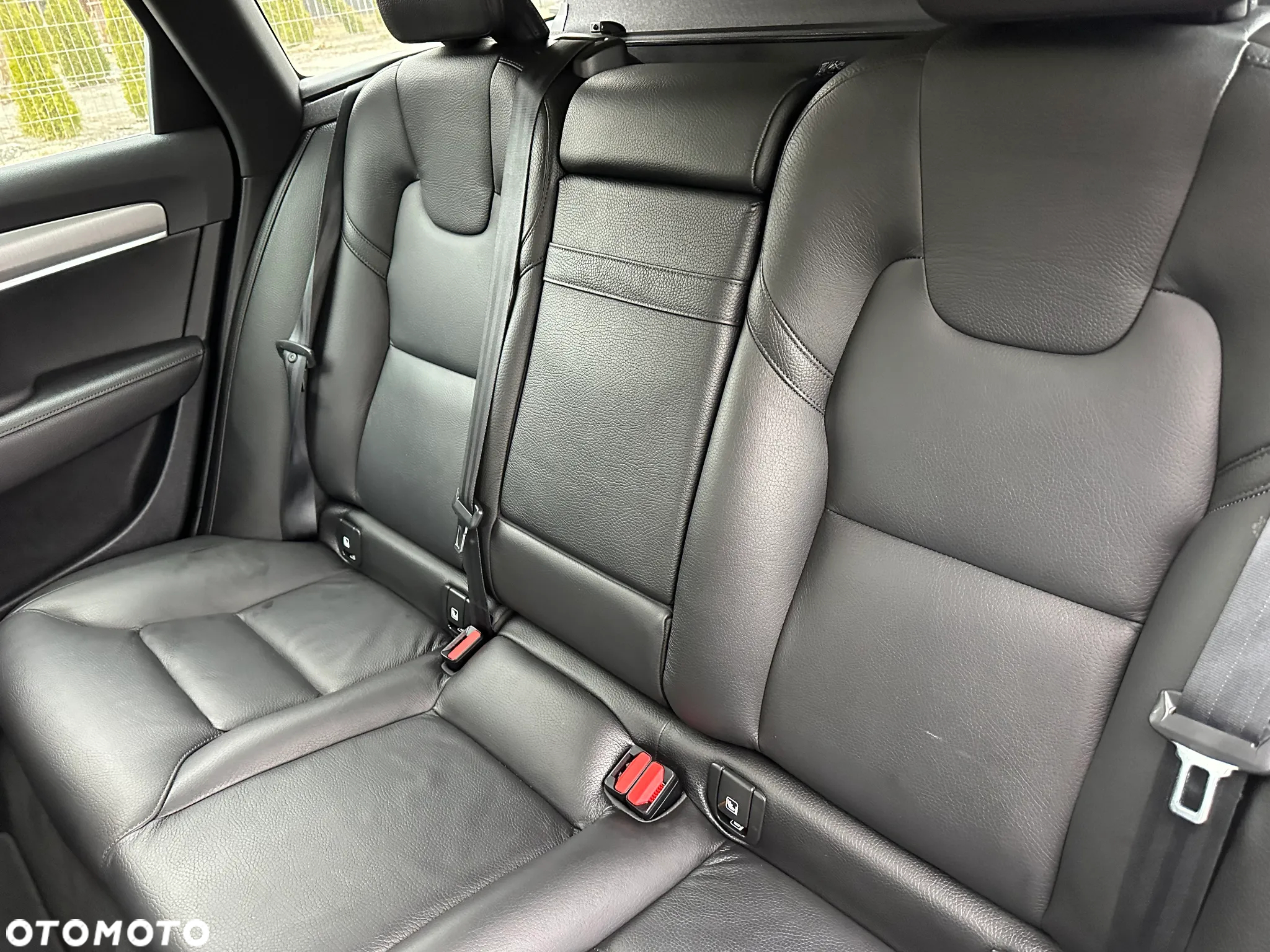 Volvo V90 D3 Momentum Pro - 20