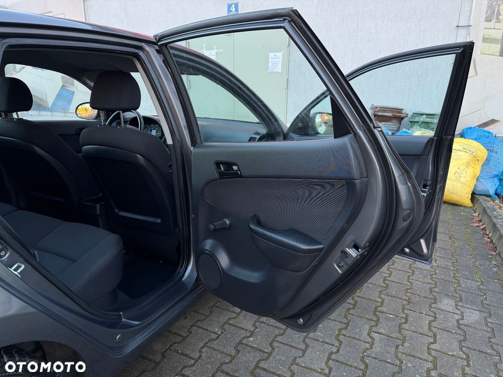 Hyundai i30 1.4 Edition Plus - 11