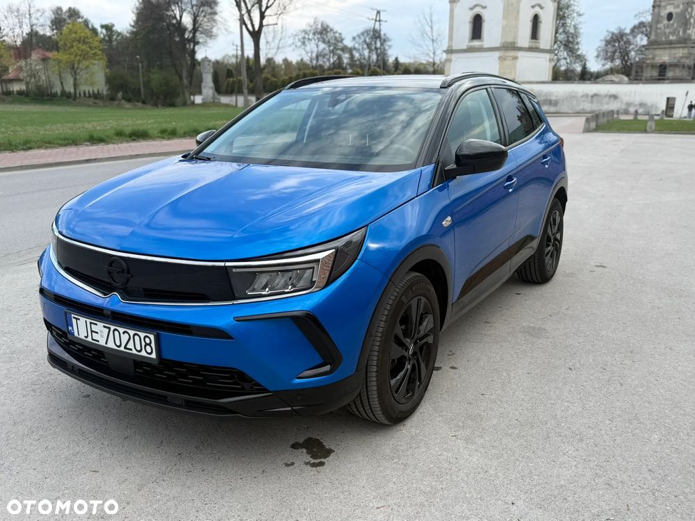 Opel Grandland 1.2 DI Automatik Ultimate - 2