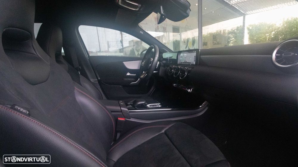 Mercedes-Benz A 200 - 11