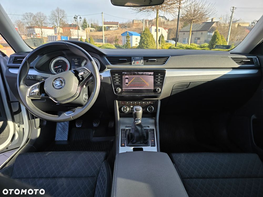 Skoda Superb - 12