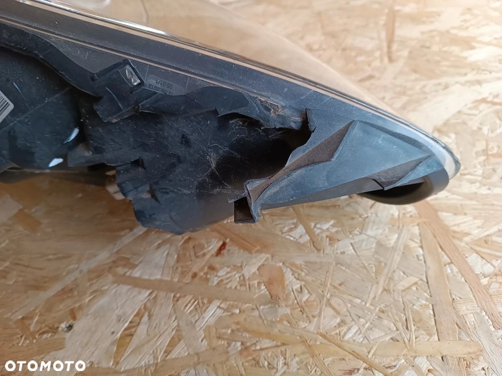 LAMPA PRZÓD PRZEDNIA LEWA TOYOTA AYGO I - 6