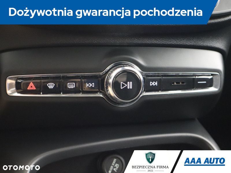 Volvo XC 40 - 21