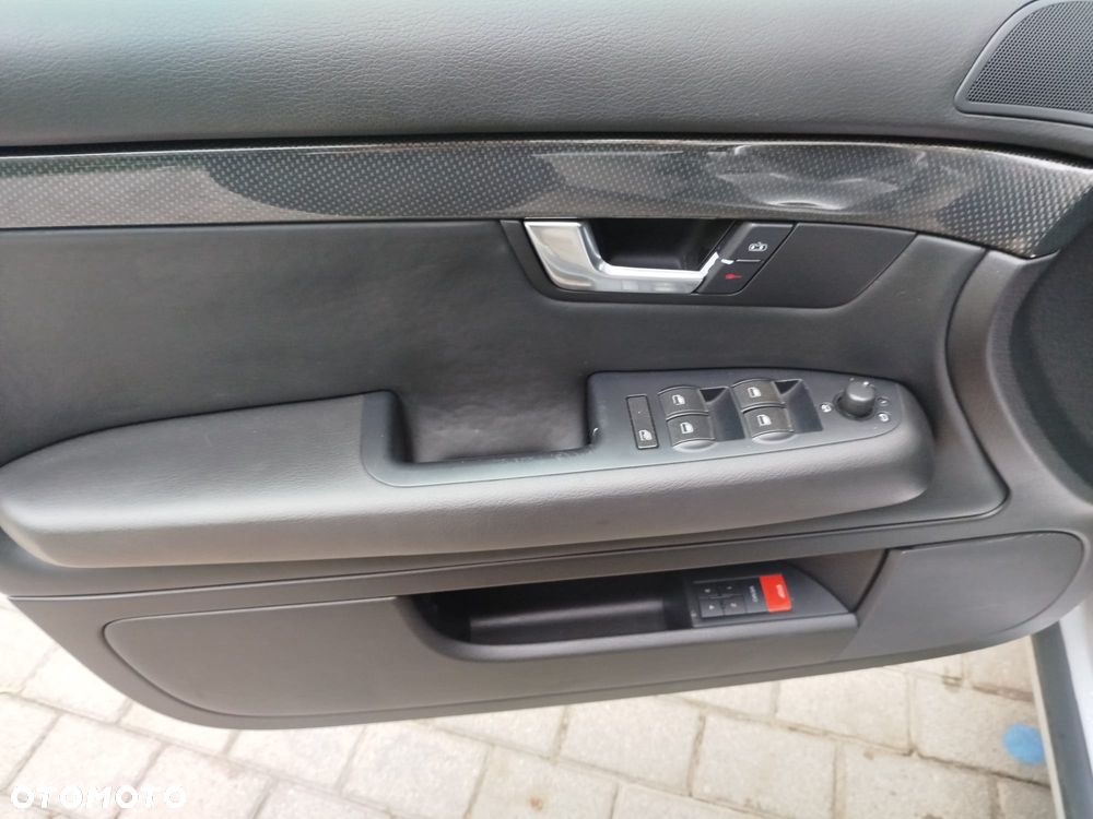 Audi S4 Limousine - 14