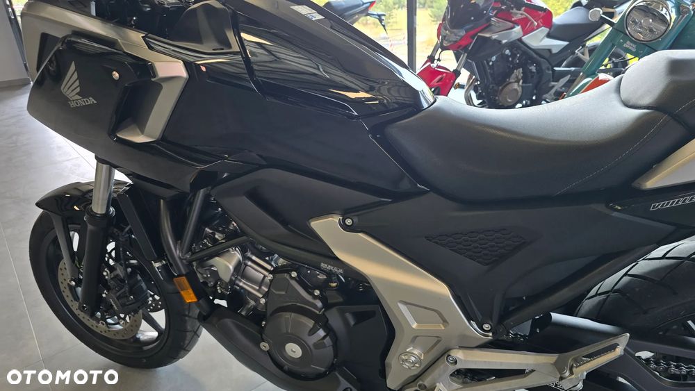 Honda NC - 11