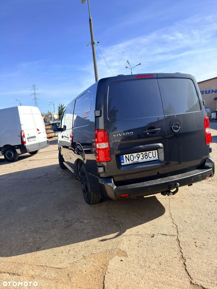 Opel vivaro - 8
