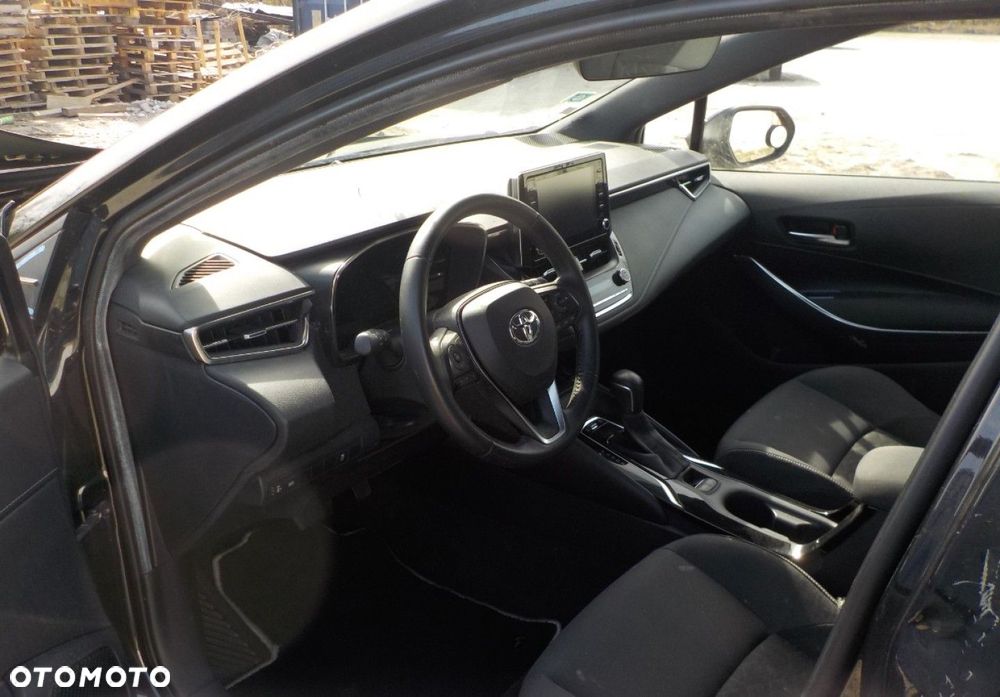 Toyota Corolla - 20