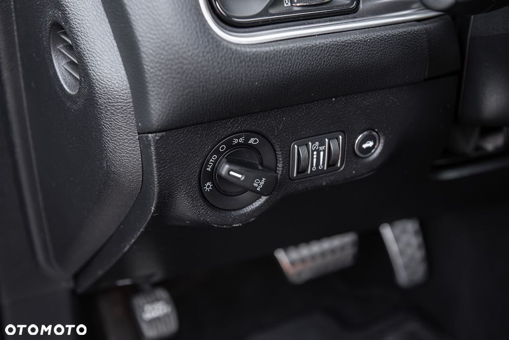 Dodge Challenger Automatik SRT 392 - 24