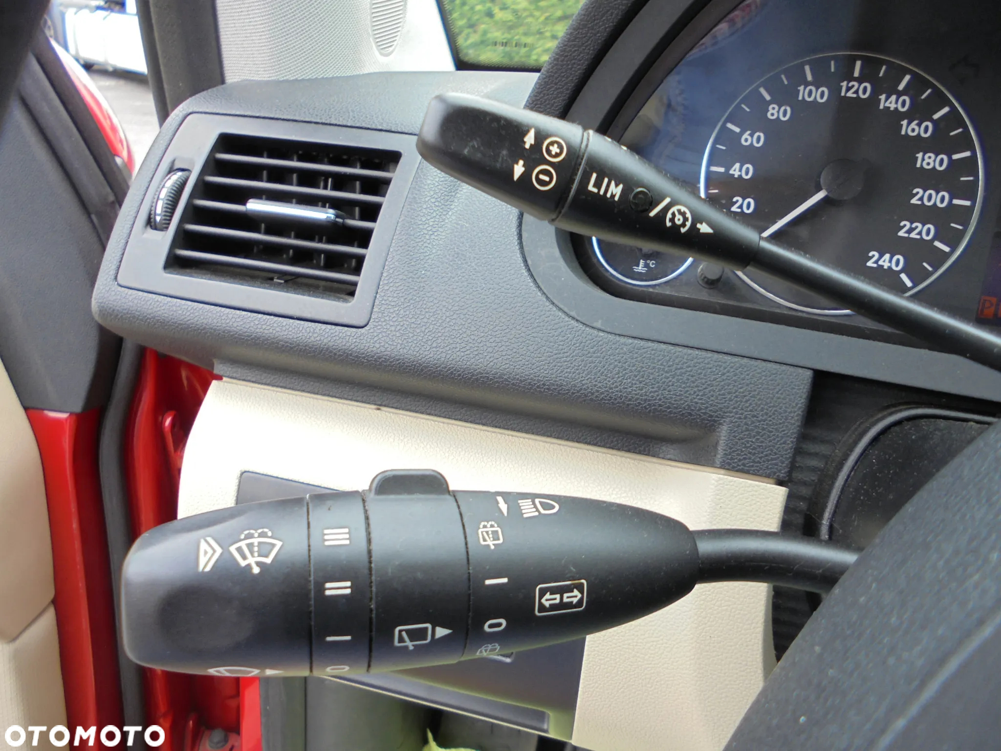 Mercedes-Benz Klasa A 150 Autotronic - 21