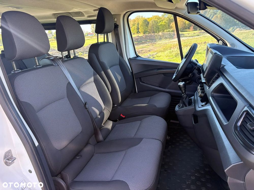 Renault Trafic - 11