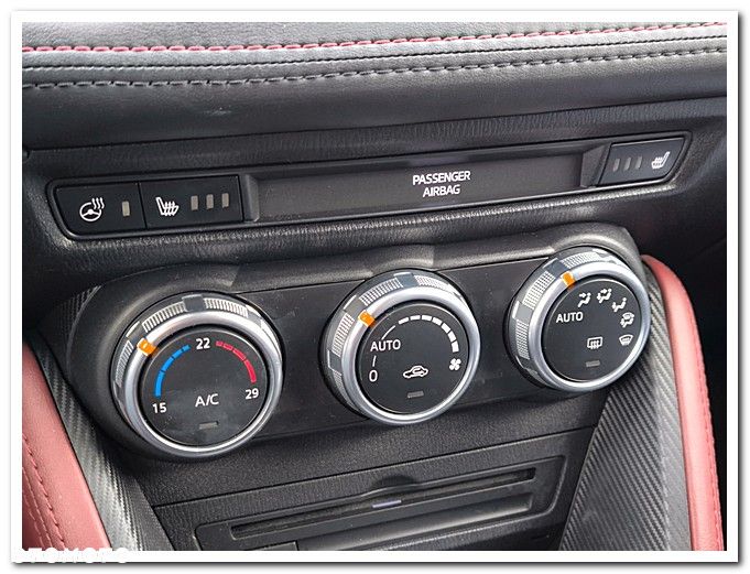 Mazda CX-3 SKYACTIV-D 105 FWD Exclusive-Line - 34