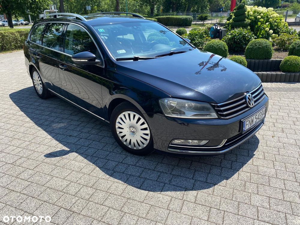 Volkswagen Passat 2.0 Blue TDI SCR Comfortline - 13