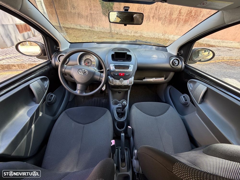 Toyota Aygo 1.0 Power Pack+AC - 12