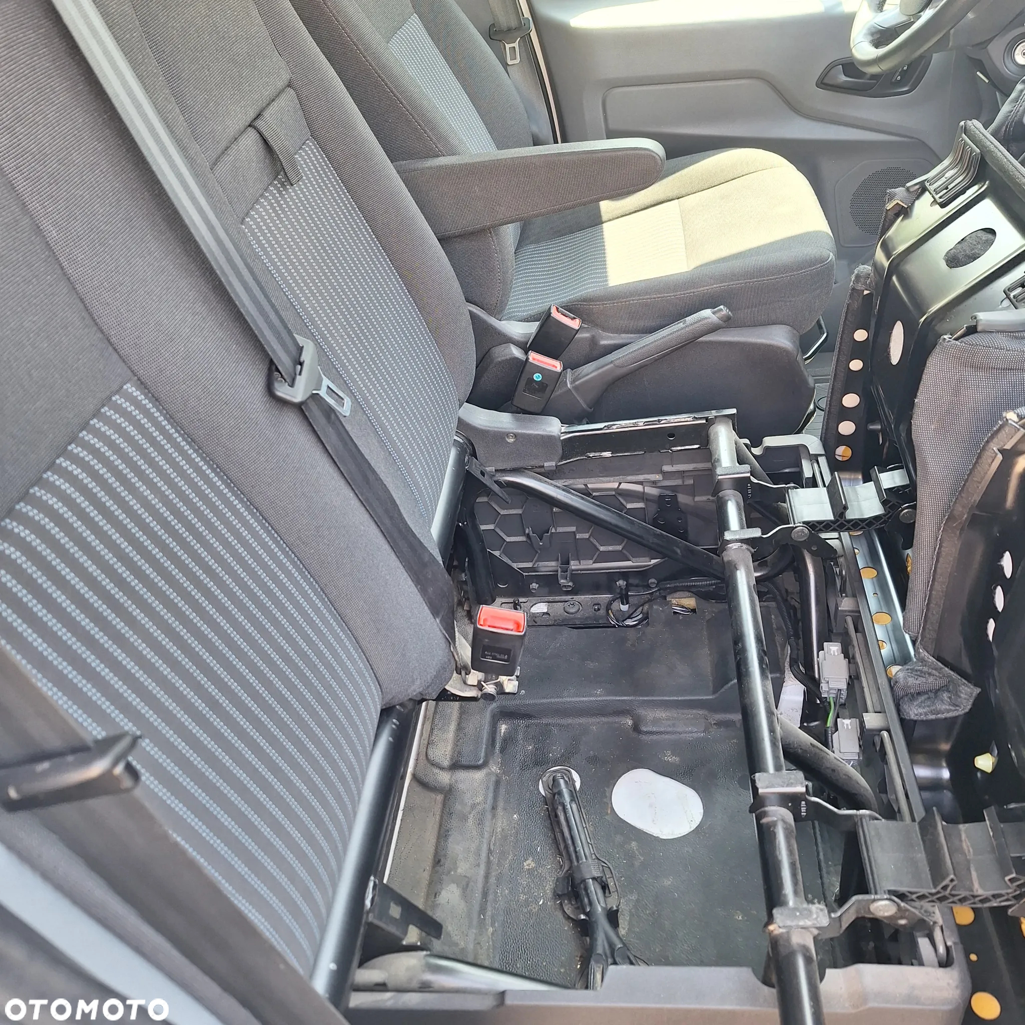 Ford Transit - 24