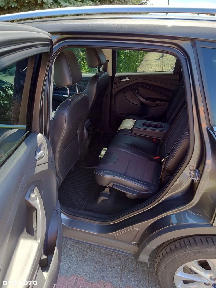 Ford Kuga 2.0 TDCi AWD Titanium - 17