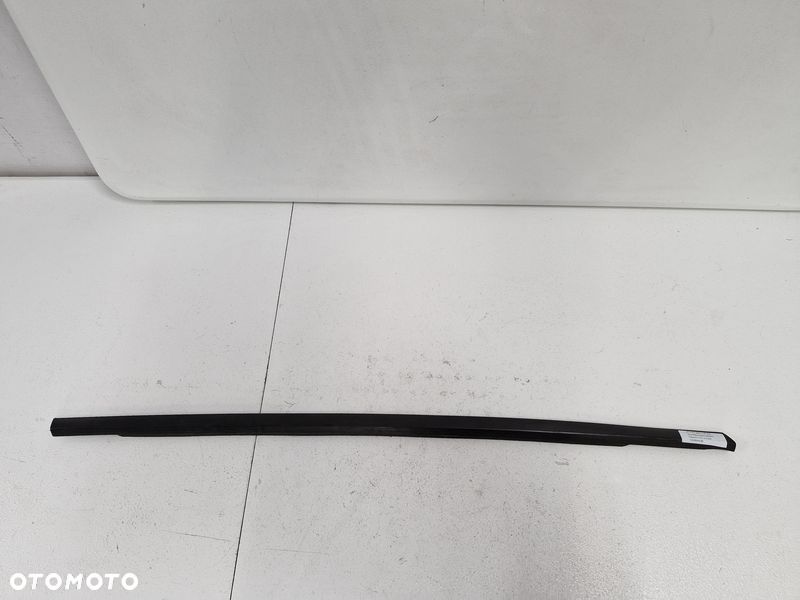 fiat 500x 500 x listwa zgarniająca drzwi prawy tył prawa tylna czarna - 1