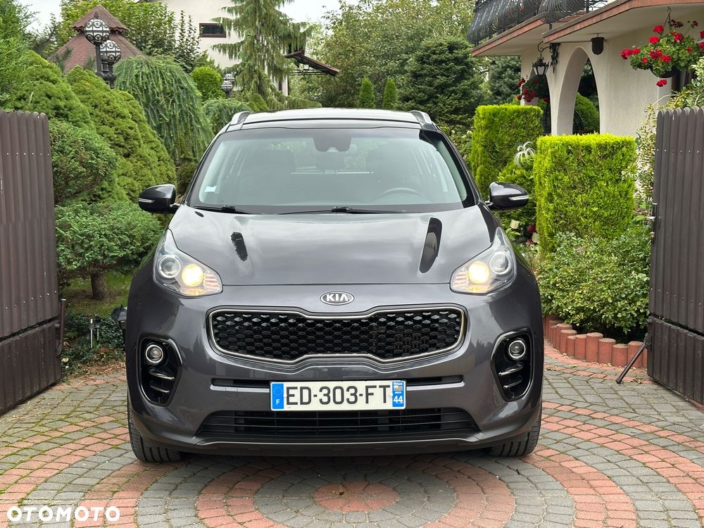 Kia Sportage 1.7 CRDI 2WD Dream-Team Edition - 2