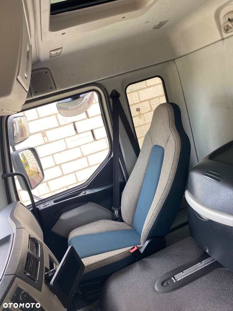 Volvo FL280 - 10