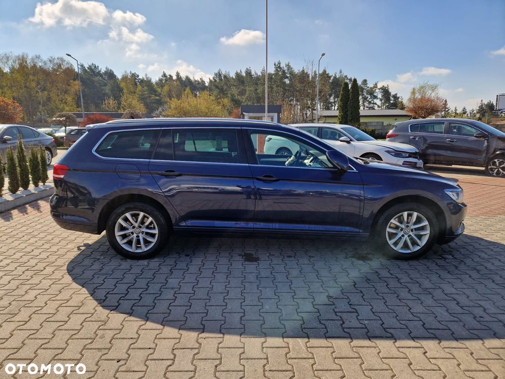 Volkswagen Passat 1.6 TDI (BlueMotion Technology) Comfortline - 2