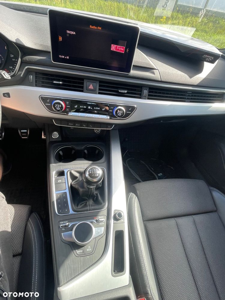 Audi A4 ver-35-tfsi-s-line - 17