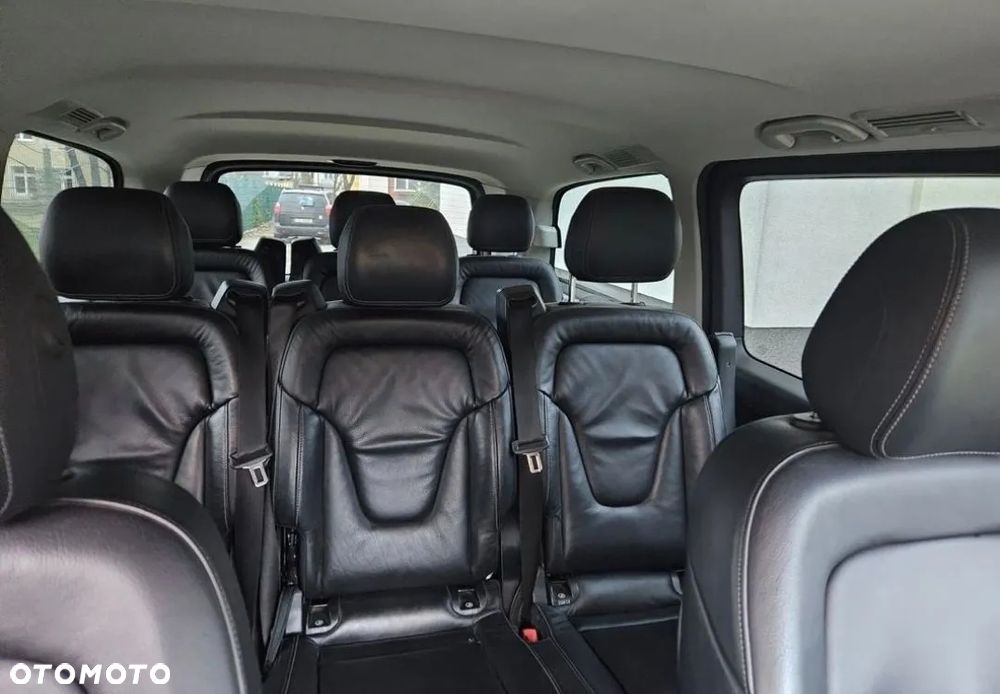 Mercedes-Benz Klasa V 250 (BlueTEC) d extralang 4Matic 7G-TRONIC Avantgarde Edition - 4