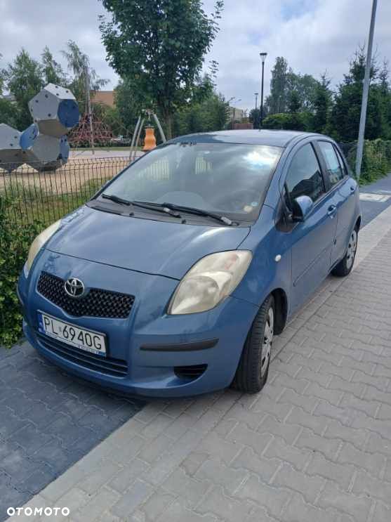 Toyota Yaris 1.3 - 1