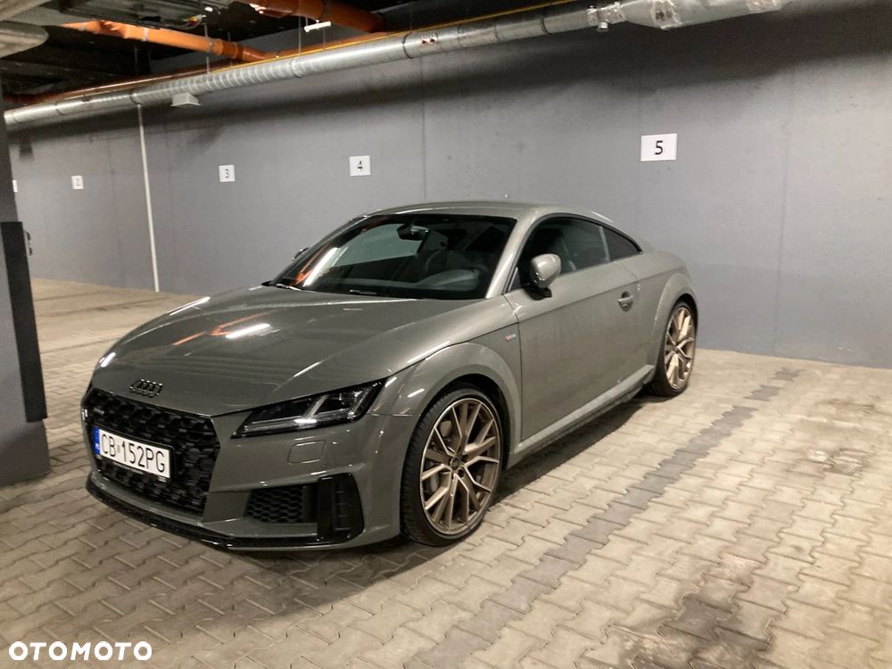 Audi TT Coupé - 5