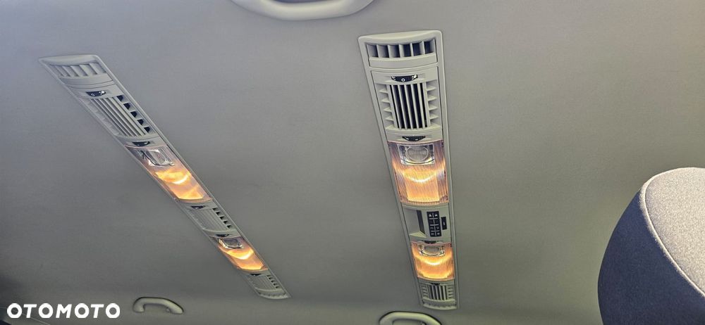 Volkswagen Multivan 2.0 TDI L1 70 Years Bulli - 20